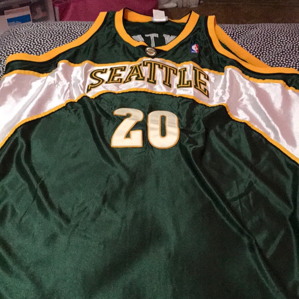 NBA JERSEY.